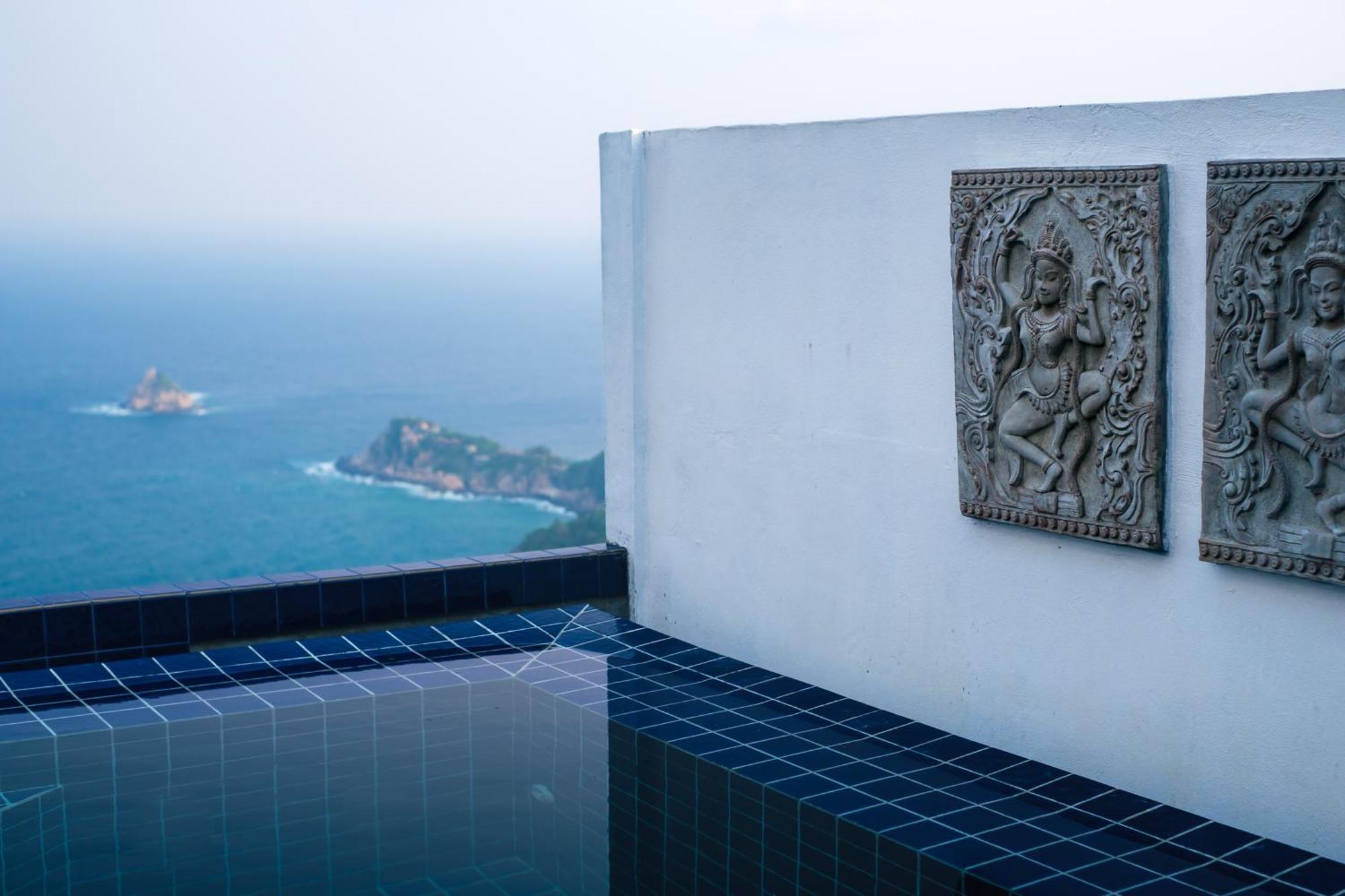On The Rocks Villa Koh Tao